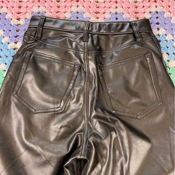 Abercrombie & Fitch The 90’s Straight Leg Ultra High Rise Faux-Leather Pants 27 - Picture 10 of 12
